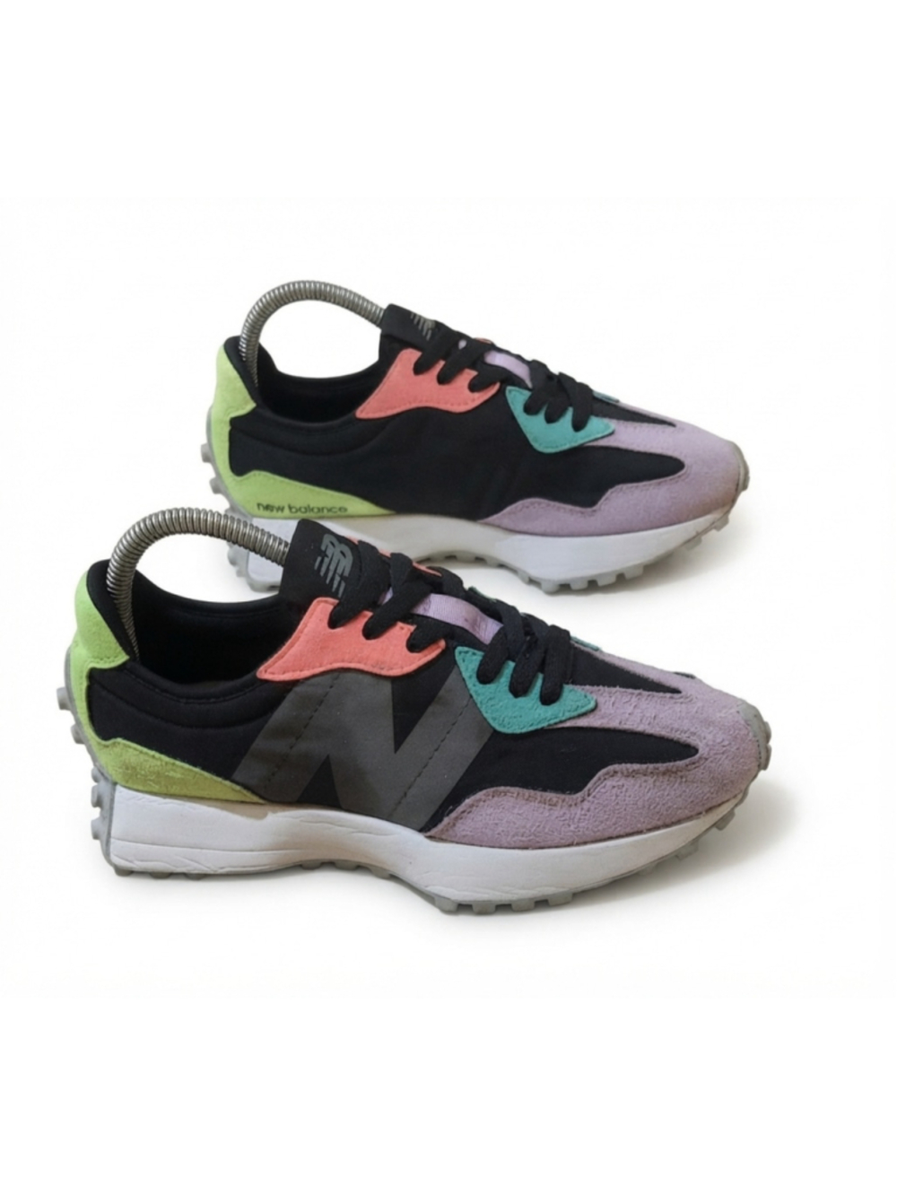 New Balance 327 'Black Dark Violet' women's sneakers Size 7